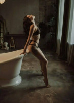 Девушка массажистка Лана, салон Diamond Spa фото №2